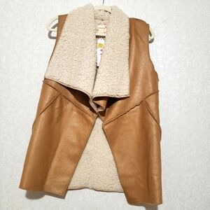 CHERISH Brown Shearling-Lined Vest..SIZE:M